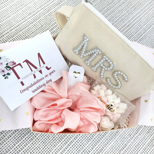 Chic Glamour|Bride to be Box